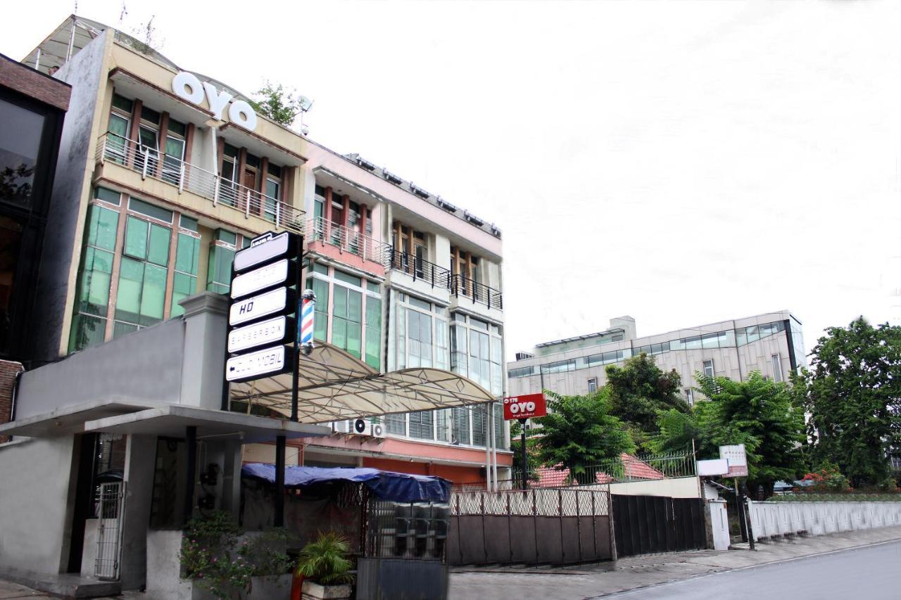 Oyo 176 Near Cideng Virgo Residence Jakarta Exterior foto