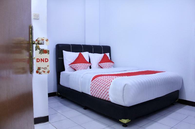 Oyo 176 Near Cideng Virgo Residence Jakarta Exterior foto